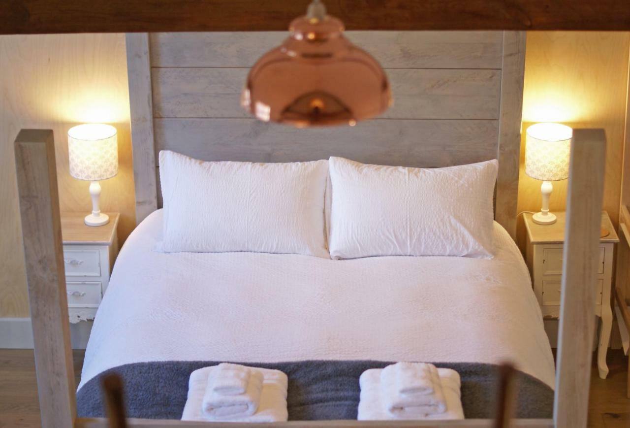 Westbury Cross House Bed & Breakfast Exteriér fotografie